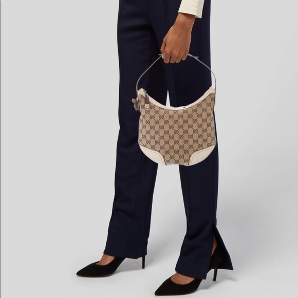 Preloved - Picture 2 of 4